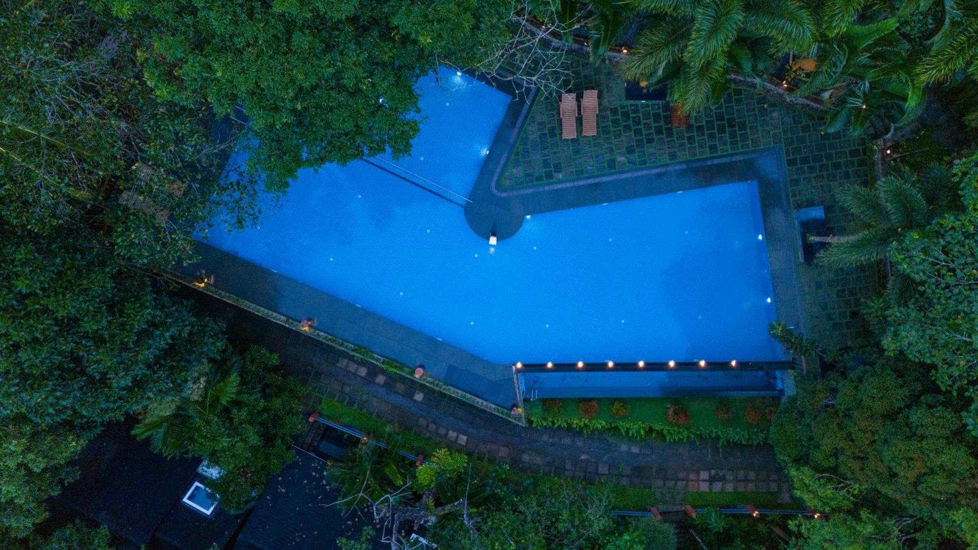 Wayanad Silverwoods Forest Resort & Spa Padinjarathara Exterior foto